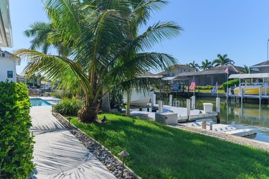 Welcome to your dream waterfront retreat! This beautifully - photo 29