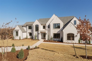 Arcadia Lake Home For Sale in Oklahoma City Oklahoma