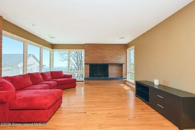 A rare opportunity in one of Staten Island's most sought-after - photo 5