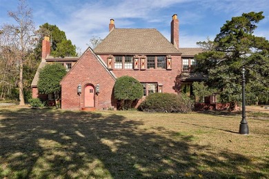 (private lake, pond, creek) Home Sale Pending in Oklahoma City Oklahoma