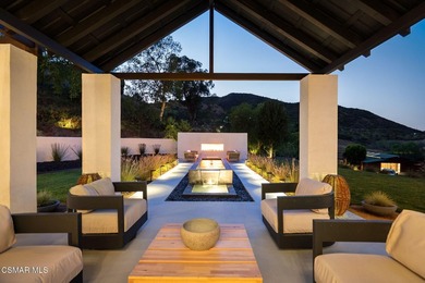 Perched high above the Malibu coast and canyons, Mulholland - photo 7