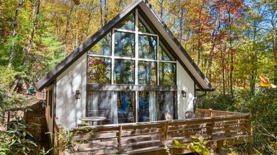 Hogback Lake Home For Sale in Sapphire North Carolina