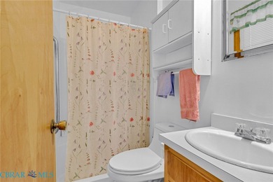 Discover waterfront living at its finest! This charming ranch - photo 14