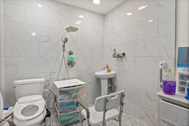This property is great for a variety of uses. Investors - photo 25