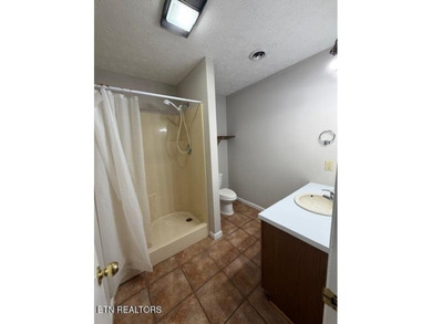 This property is great for a variety of uses. Investors - photo 44