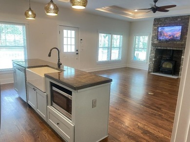 3 or 4 bedroom. 2.5 bath. Currently offered below appraisal of - photo 6
