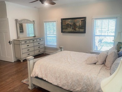 3 or 4 bedroom. 2.5 bath. Currently offered below appraisal of - photo 10