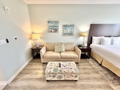 Beautifully perched on the seventh floor, this light and airy - photo 10