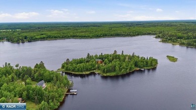 Rare opportunity to own a one of a kind lakefront retreat on a - photo 14