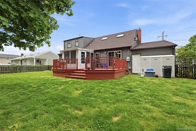 AVAILABLE.........Updated, spacious and move in ready! Boasting - photo 31