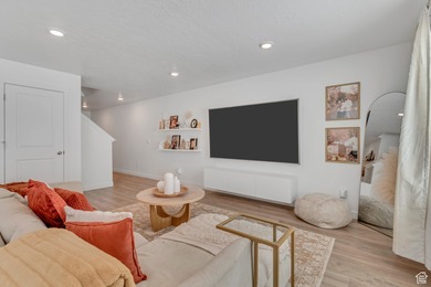 Great Salt Lake Townhome/Townhouse For Sale in Grantsville Utah