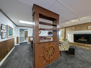 Welcome to 462 Mohican Drive, a stunning riverfront retreat - photo 8