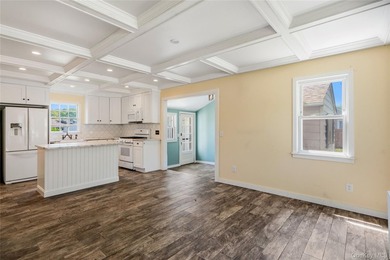 Welcome to this charming 3-bedroom, 1-bath home offering comfort - photo 3