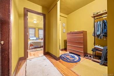 Presenting a rare opportunity to own a beautiful, legal three - photo 2