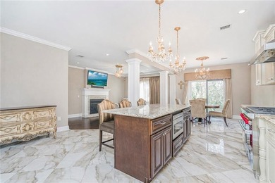 Stunning Southeast Annandale Two-Family Home on Private - photo 11
