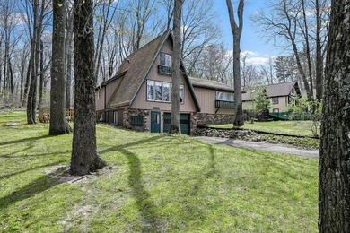 Hatch Lake Home For Sale in Iola Wisconsin