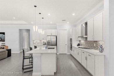This spectacular lake front home surpasses any new construction - photo 14