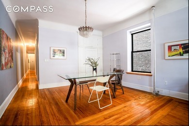 Massive 2-Bedroom (Convertible 3) with 10-Foot Ceilings and - photo 4