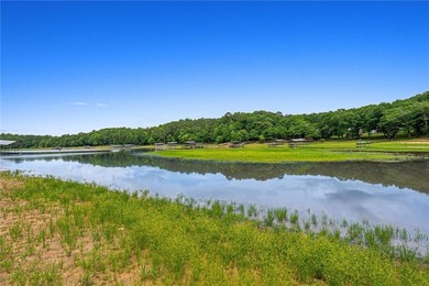 ESCAPE to the lifestyle you've been dreaming of! Tucked away at - photo 3