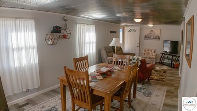 Take a look at this extremely well maintained and fully - photo 8