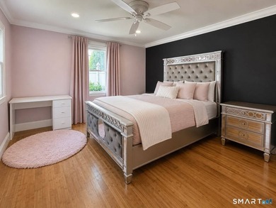 Exceptional Mediterranean Colonial Estate in one of Stamford's - photo 11