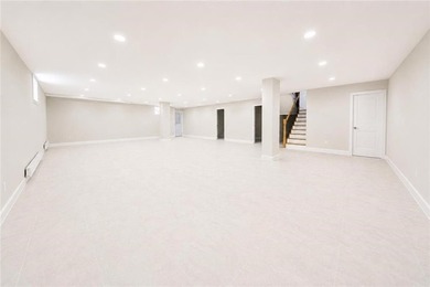 Welcome to this exceptional newly constructed luxury residence - photo 9