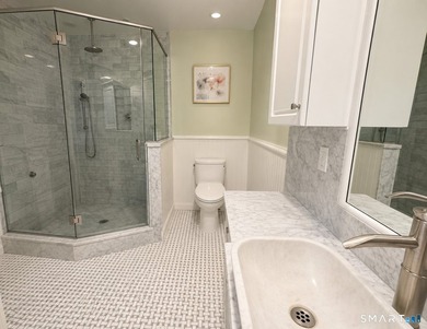 Exceptional Mediterranean Colonial Estate in one of Stamford's - photo 23