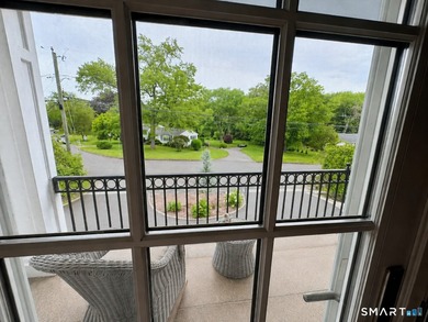 Exceptional Mediterranean Colonial Estate in one of Stamford's - photo 25