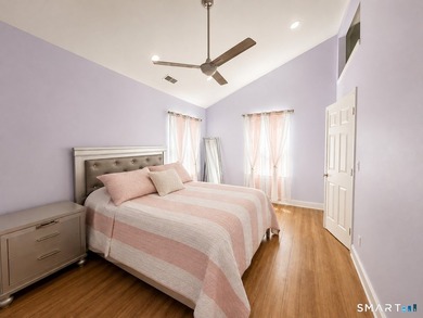 Exceptional Mediterranean Colonial Estate in one of Stamford's - photo 26
