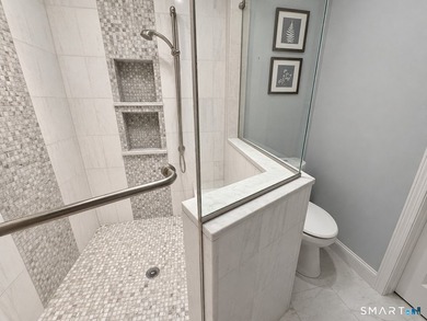 Exceptional Mediterranean Colonial Estate in one of Stamford's - photo 27