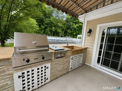 Exceptional Mediterranean Colonial Estate in one of Stamford's - photo 34