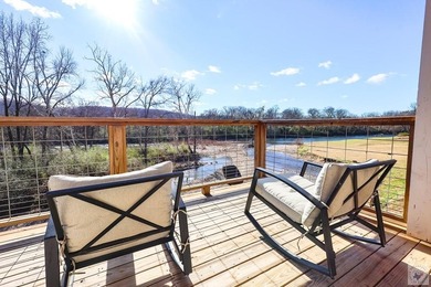 Looking for a riverfront cabin in Arkansas that sleeps 17 and is - photo 8