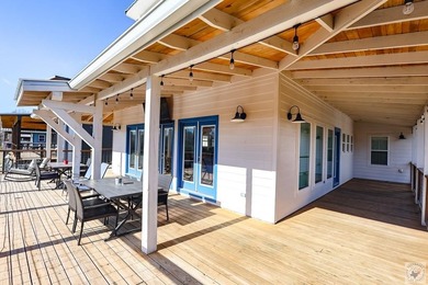 Looking for a riverfront cabin in Arkansas that sleeps 17 and is - photo 10