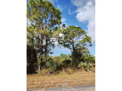 This beautiful, oversized lot-more than 10,000 square feet-is - photo 3