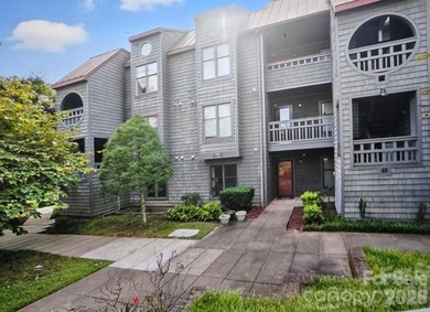 (private lake, pond, coastal) Condo For Sale in Charlotte North Carolina