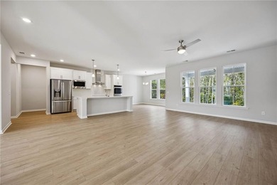 THIS BEAUTIFULLY FINISHED SOUTHPORT III PLAN BY LANDMARK 24 - photo 13