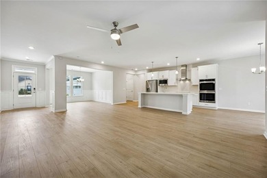 THIS BEAUTIFULLY FINISHED SOUTHPORT III PLAN BY LANDMARK 24 - photo 14