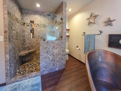 Escape to your own retreat in the heart of beautiful Hiouchi, CA - photo 30