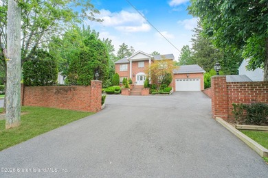 ATTENTION BUILDERS - 100X212 - R3X ZONING-SRD. CONSULT YOUR - photo 2