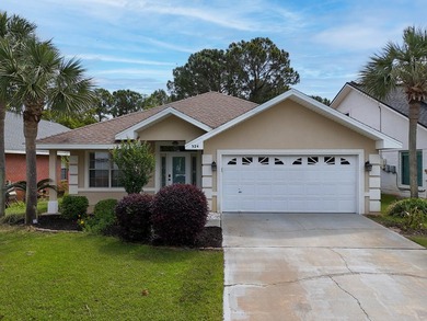 Welcome home! Located in the gated community of Emerald Lakes in - photo 33