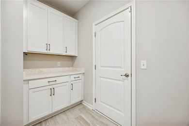 THIS BEAUTIFULLY FINISHED SOUTHPORT III PLAN BY LANDMARK 24 - photo 34
