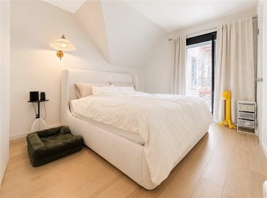 Welcome to this warm and inviting detached single-family home - - photo 8