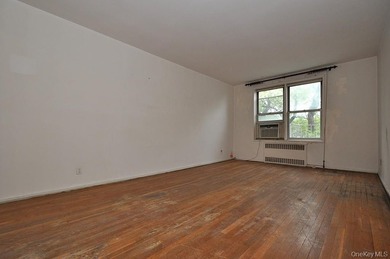Great opportunity to own a two-bedroom co-op in sought-after - photo 8