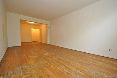 Great opportunity to own a two-bedroom co-op in sought-after - photo 10