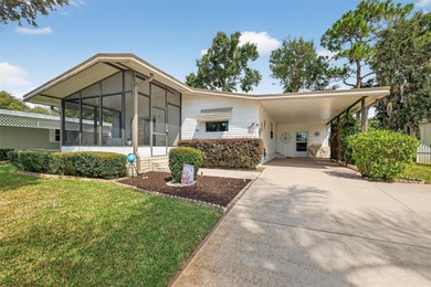 Lake Harris Home Sale Pending in Tavares Florida