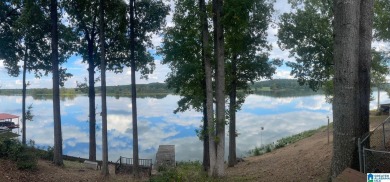 Logan Martin Lake Home For Sale in Riverside Alabama