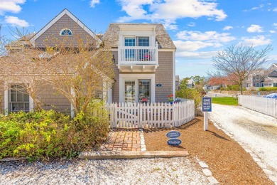 Best of the best views! Rare opportunity to own this beautifully - photo 8