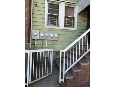 Great Opportunity to own this 4 Family House in the Heart of - photo 3