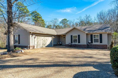 Lake Hamilton Home For Sale in Hot Springs Arkansas