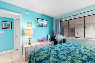 Wake up to breathtaking, unobstructed ocean views from this